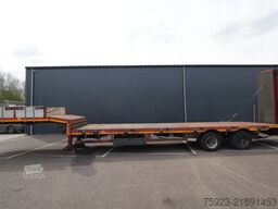 Nooteboom MCO-48-03V Damaged semi low loader extendable 3...