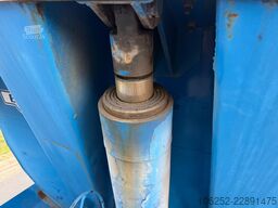 Robuste Kaiser S3302V37 2-AXLES TIPPER / STEEL CHASSIS + STEEL...