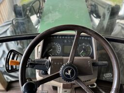 John Deere 6310