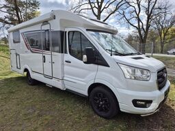 BÜRSTNER Lineo T 690 G Fahrradträger / Markise / Radio in
