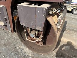 HAMM DV 08 Super Walze 12 Ton *Vibrator *Streuer