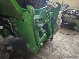 John Deere 6215 R