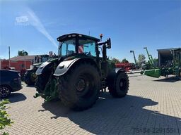 John Deere 6R 230