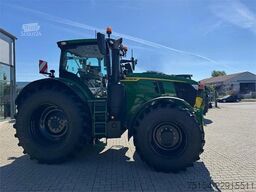 John Deere 6R 230