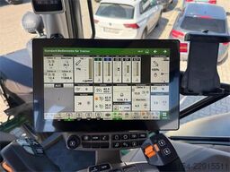 John Deere 6R 230