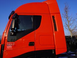 Iveco Stralis 460 E6 tractor unit/ Sleeper cab
