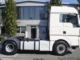 MAN TGX 18.470 4x4H tractor unit