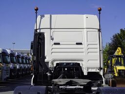 MAN TGX 18.470 4x4H tractor unit