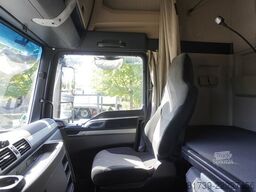 MAN TGX 18.470 4x4H tractor unit