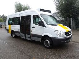 Mercedes-Benz Sprinter 513 CDI bus