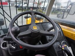JCB 535-95 / 3.5 T / range 9.5 m / joystick