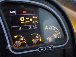 JCB 535-95 / 3.5 T / range 9.5 m / joystick