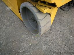 GENIE GS 4047 Scherenarbeitsbühne Genie 14 m