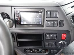 DAF XF 510 MIT PENZ LADEKRAN 15Z8.70 INKL. HOLZGREIFER 6X4