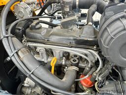 Combilift C2500 / Compact / Wide positioner