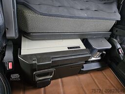 VOLVO FH 16.660 8X4 175 TON