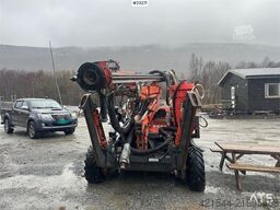Sandvik DC302R drilling rig w/radio control. WATCH VIDEO