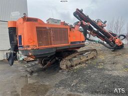 Tamrock 500 drilling rig w/ full set of new drill rods and
