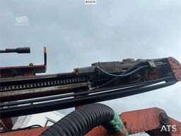 Tamrock 500 drilling rig w/ full set of new drill rods and