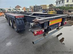 VAN HOOL 94/3067. flat container chassis all connections...