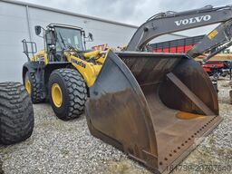 Komatsu WA475-10E0 wheel loader / 2023 / 3300 MT