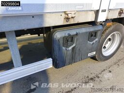 Mitsubishi Fuso 7C 18 4X2 8tonner Curtainsider 1000kg Lade...