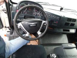 MAN TGL 12.250 + EURO 5 + LIFT