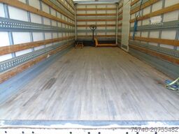 Volvo FL 12.250 + EURO 6 + LIFT