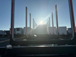 PAVIC Holzauflieger mit Schemel und Rungen