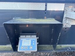 PAVIC Holzauflieger mit Schemel und Rungen