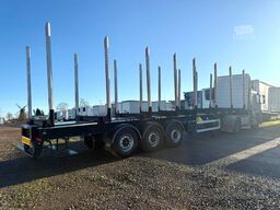 PAVIC Holzauflieger mit Schemel und Rungen