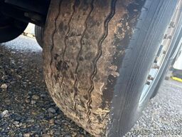 PAVIC Holzauflieger mit Schemel und Rungen