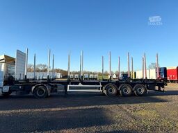 PAVIC Holzauflieger mit Schemel und Rungen