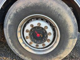 PAVIC Holzauflieger mit Schemel und Rungen