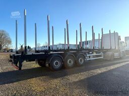 PAVIC Holzauflieger mit Schemel und Rungen