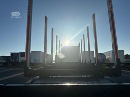 PAVIC Holzauflieger mit Schemel und Rungen