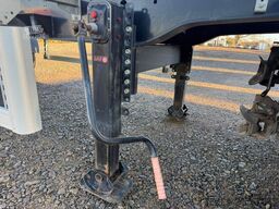 PAVIC Holzauflieger mit Schemel und Rungen