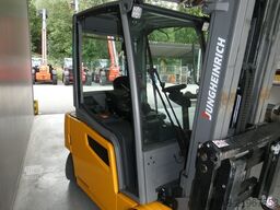 Jungheinrich EFG 320