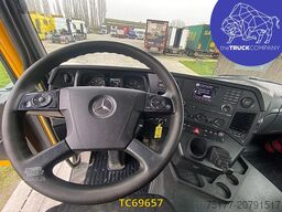 Mercedes-Benz Arocs 2048