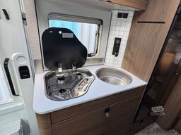 HYMER/ERIBA ML-T 580 4x4 / Combi 6 DE / 2xTV / SAT