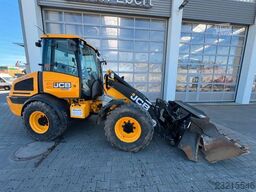 JCB 409 SV / nur 890h! / Klappschaufel / Gabel
