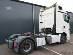 Mercedes-Benz ACTROS 2442 6x2 RHD 481.900km