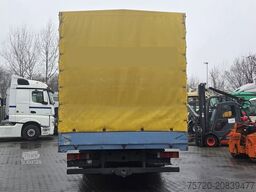 Mercedes-Benz DB 818 Schiebeplane, 7,20 m Aufbau Radstand 4,80 m | Blatt gefedert