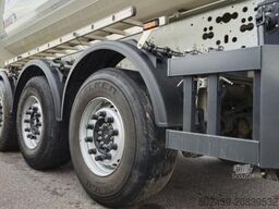 Volvo FH 460 + SCHMITZ CARGOBULL SKI24 (LOCATION / RENT)