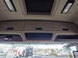 Mercedes-Benz Actros 1851