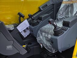 Grove GMK5250XL-1 Available For Rent, Dutch Registration