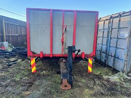 Mueller Maskinhenger