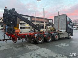 Volvo FH16 8x4 Globetrotter Royal timber truck w/Loglift
