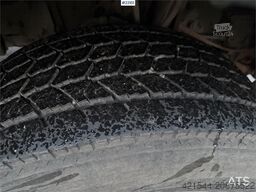 Volvo FH16 8x4 Globetrotter Royal timber truck w/Loglift