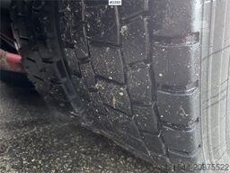 Volvo FH16 8x4 Globetrotter Royal timber truck w/Loglift